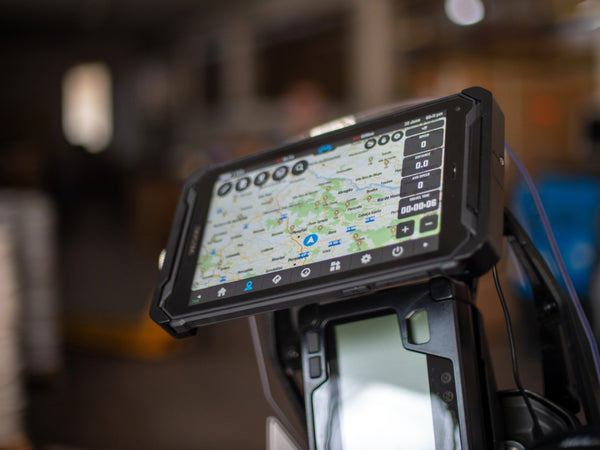 De Tripltek 9 Pro motor tablet en de Driver Mode Dashboard 2