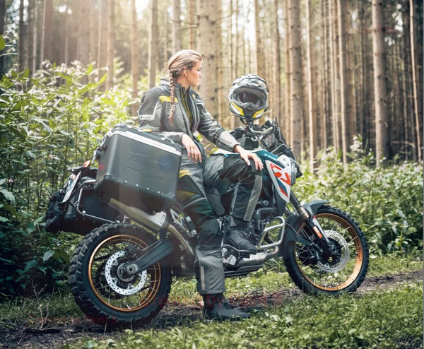 Touratech aluminium zijkoffers voor de BMW F900GS